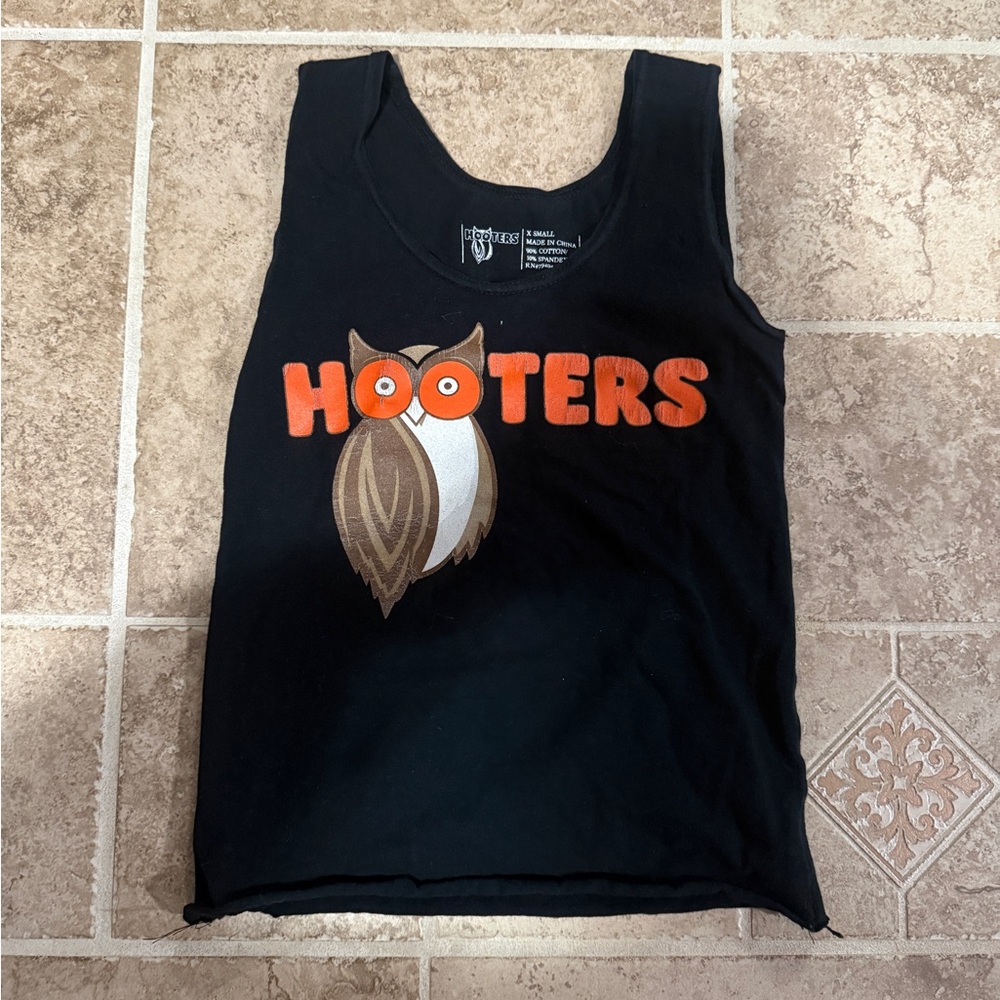 Hooters Black Tank Top with Owl Graphic